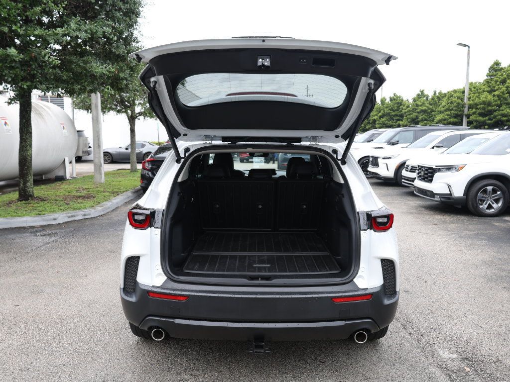 Used 2023 MAZDA CX-50 AWD 2.5 S w/ Premium Plus Pkg image 7