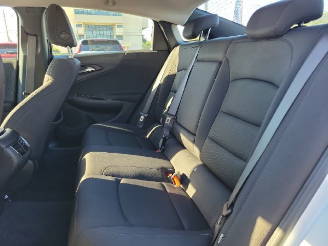 Used 2024 Chevrolet Malibu LT FWD image 16