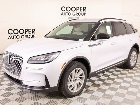 New 2026 Lincoln Corsair Premiere image 11