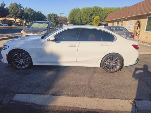 Used 2019 BMW 330i Sedan w/ Driving Assistance Package image 7