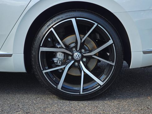 Used 2022 Volkswagen Arteon SE image 43