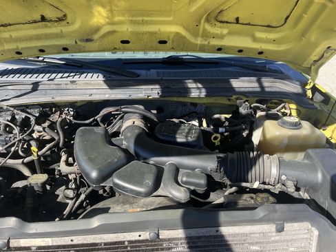 Used 2008 Ford F350 XLT image 9