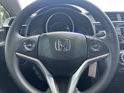 Used 2019 Honda Fit LX image 17