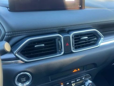 Used 2024 MAZDA CX-5 Carbon Edition image 11