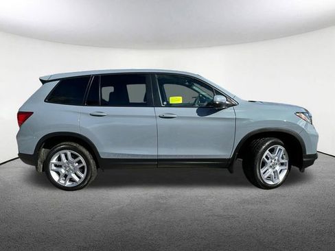 Used 2025 Honda Passport EX-L image 15