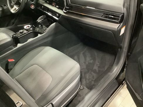 Certified 2023 Kia Sportage LX image 18