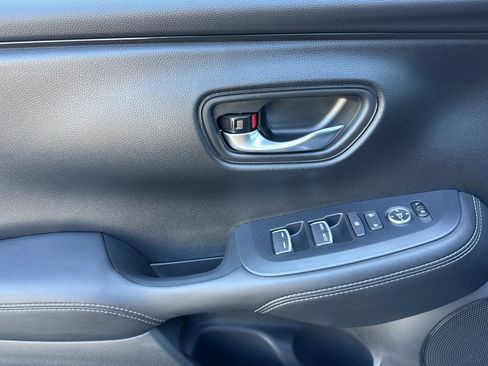 New 2026 Honda HR-V EX-L image 8