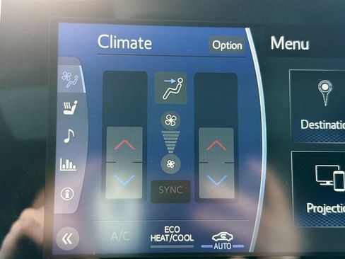 Used 2021 Toyota Venza Limited w/ Advanced Technology Package AWD/4WD image 17
