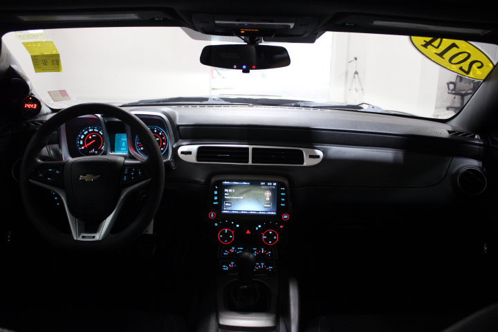 Used 2014 Chevrolet Camaro SS w/ RS Package RWD image 2