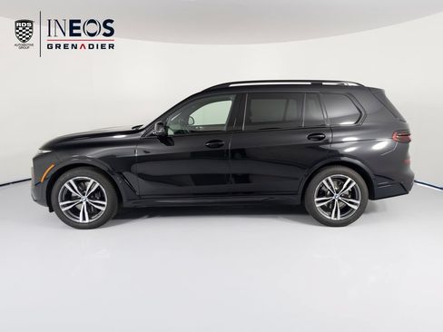 Used 2026 BMW X7 xDrive40i w/ M Sport Package AWD/4WD image 2