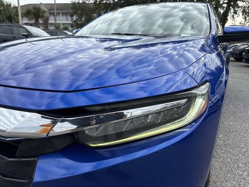 Used 2019 Honda Insight EX image 10