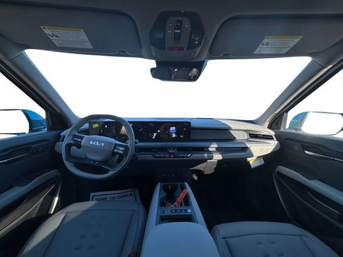 New 2026 Kia EV9 Wind image 9