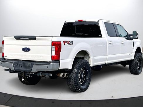 Used 2017 Ford F350 Lariat w/ Tow Technology Bundle image 8