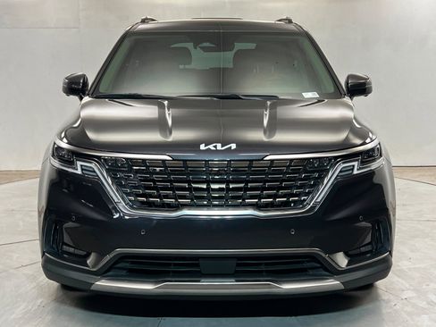 Used 2024 Kia Carnival SX Prestige FWD image 9