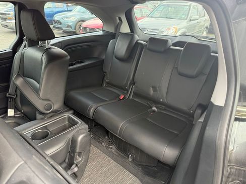 Used 2023 Honda Odyssey EX-L image 7