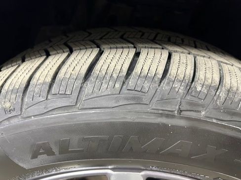 Used 2022 Honda Pilot EX-L image 16