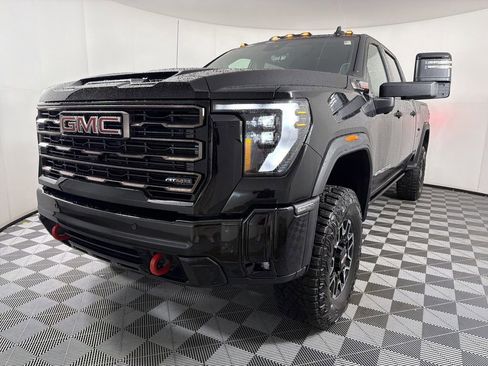 New 2026 GMC Sierra 2500 AT4X image 3