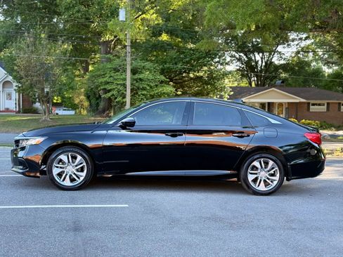 Used 2019 Honda Accord LX image 3