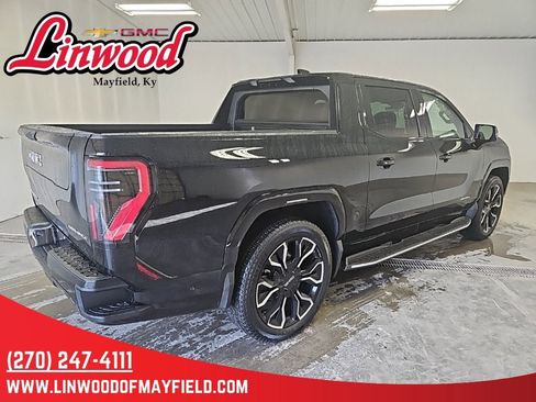 New 2025 GMC Sierra EV Denali image 2