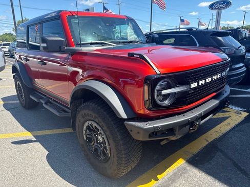 Used 2024 Ford Bronco Wildtrak AWD/4WD image 4