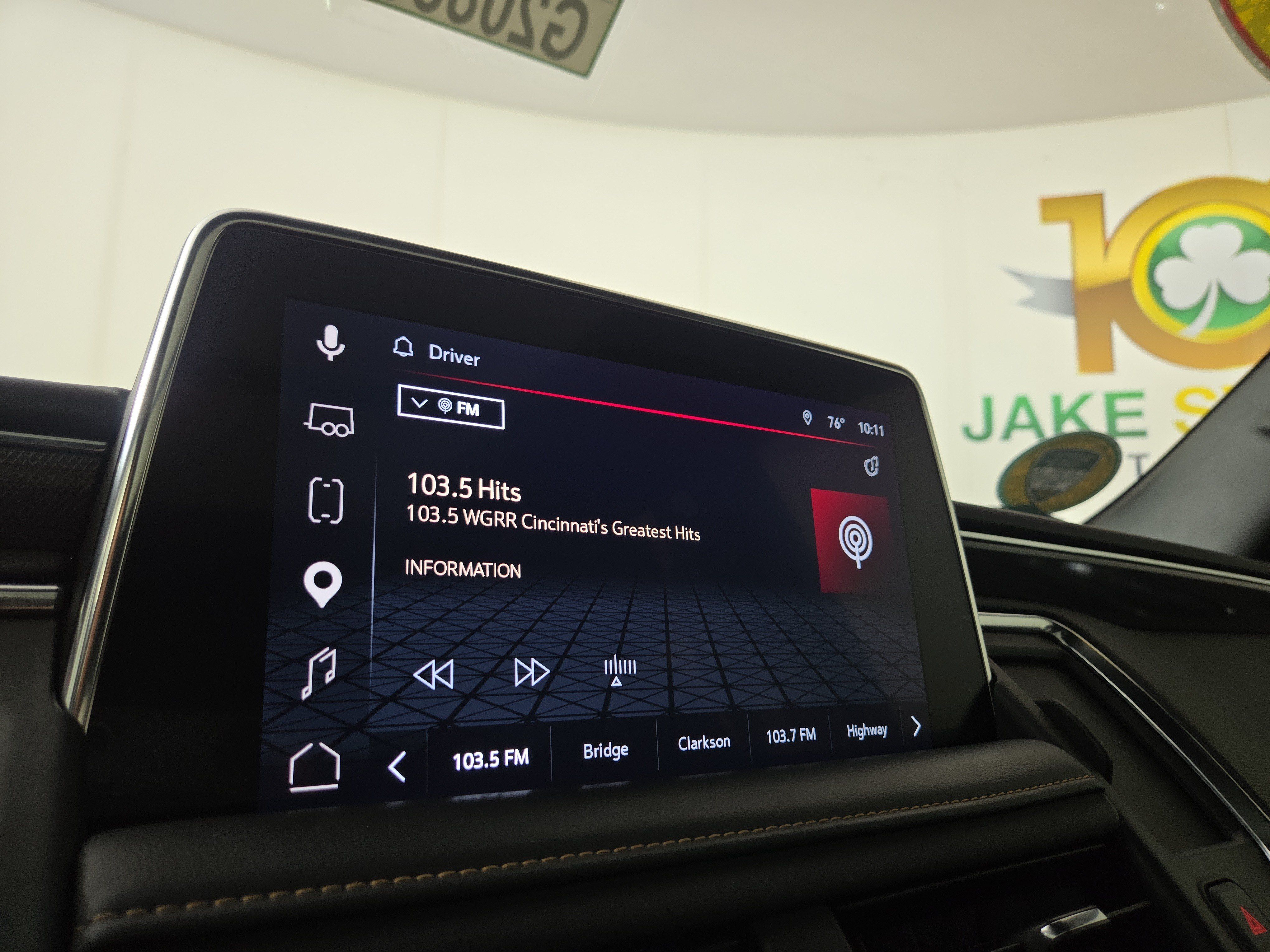 Certified 2023 GMC Yukon AT4 w/ AT4 Premium Plus Package AWD/4WD image 20