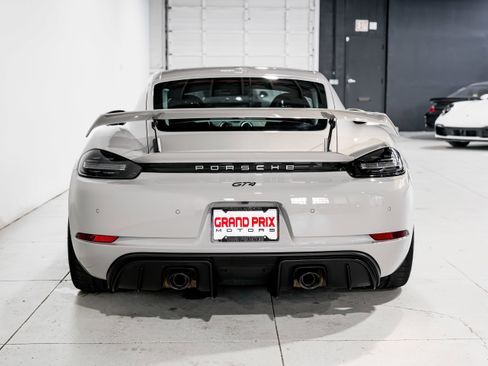 Used 2021 Porsche 718 Cayman GT4 image 4