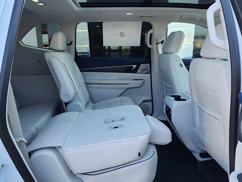 New 2026 Buick Enclave Avenir w/ Super Cruise Package image 47