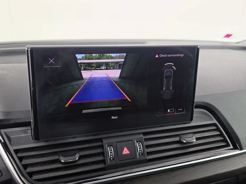 Certified 2024 Audi Q5 2.0T Premium AWD/4WD image 29