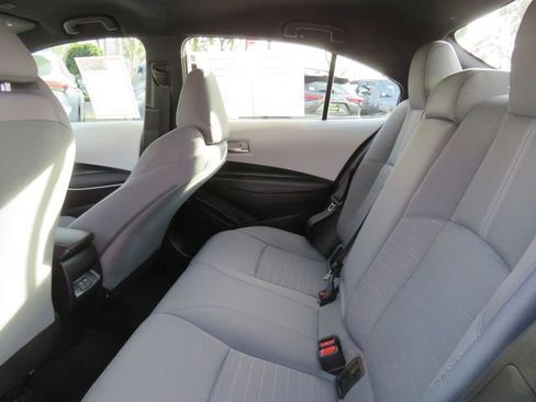 Certified 2024 Toyota Corolla SE image 19