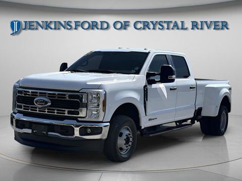Certified 2024 Ford F350 XLT AWD/4WD image 7