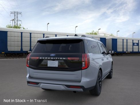 New 2026 Ford Expedition Max Platinum AWD/4WD image 7