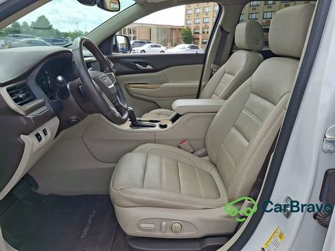 Certified 2017 GMC Acadia Denali w/ Technology Package FWD image 15