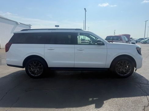 New 2026 Ford Expedition Max Platinum AWD/4WD image 2