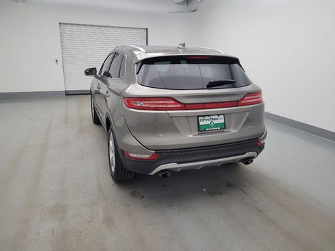 Used 2017 Lincoln MKC Premiere AWD/4WD image 6