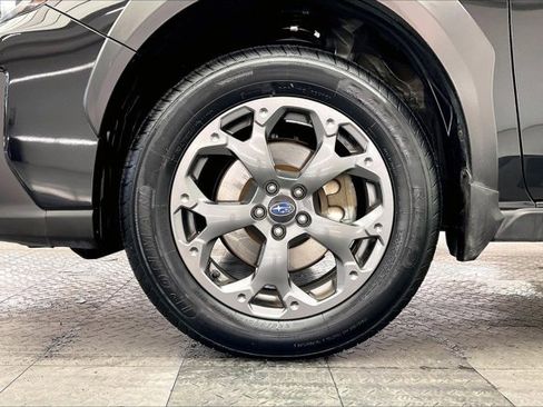 Used 2021 Subaru Crosstrek 2.5i Sport w/ Moonroof Package image 8