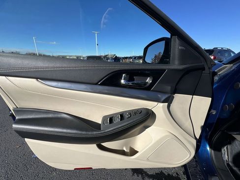 Used 2020 Nissan Maxima 3.5 SV w/ Floor Mat Group image 22
