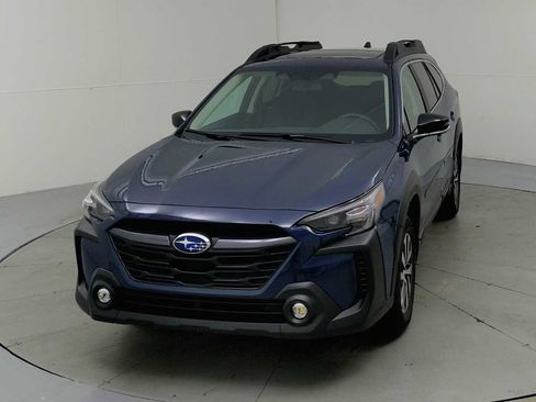 New 2025 Subaru Outback Premium image 3