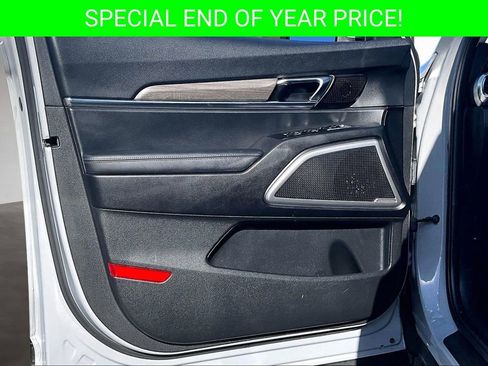 Used 2022 Kia Telluride EX w/ EX Premium Package image 20