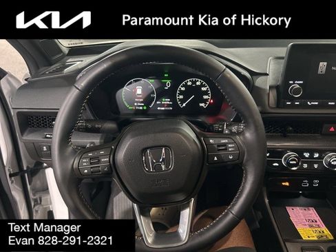 Used 2025 Honda CR-V Sport image 9