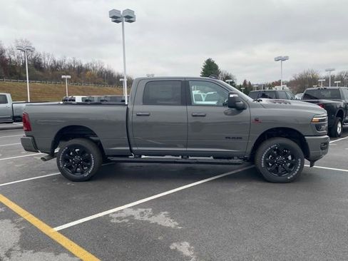 New 2026 RAM 2500 Laramie w/ Night Edition AWD/4WD image 9