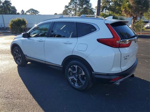 Used 2019 Honda CR-V Touring image 4