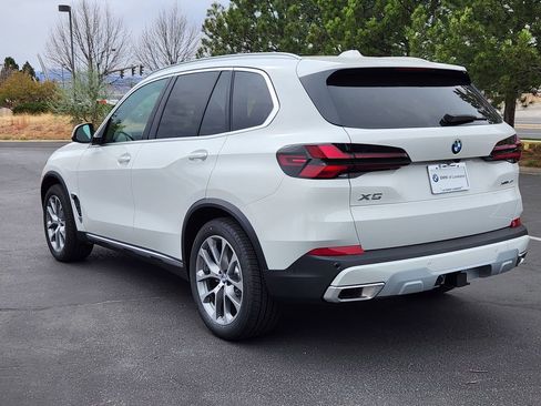 New 2026 BMW X5 xDrive40i AWD/4WD image 3