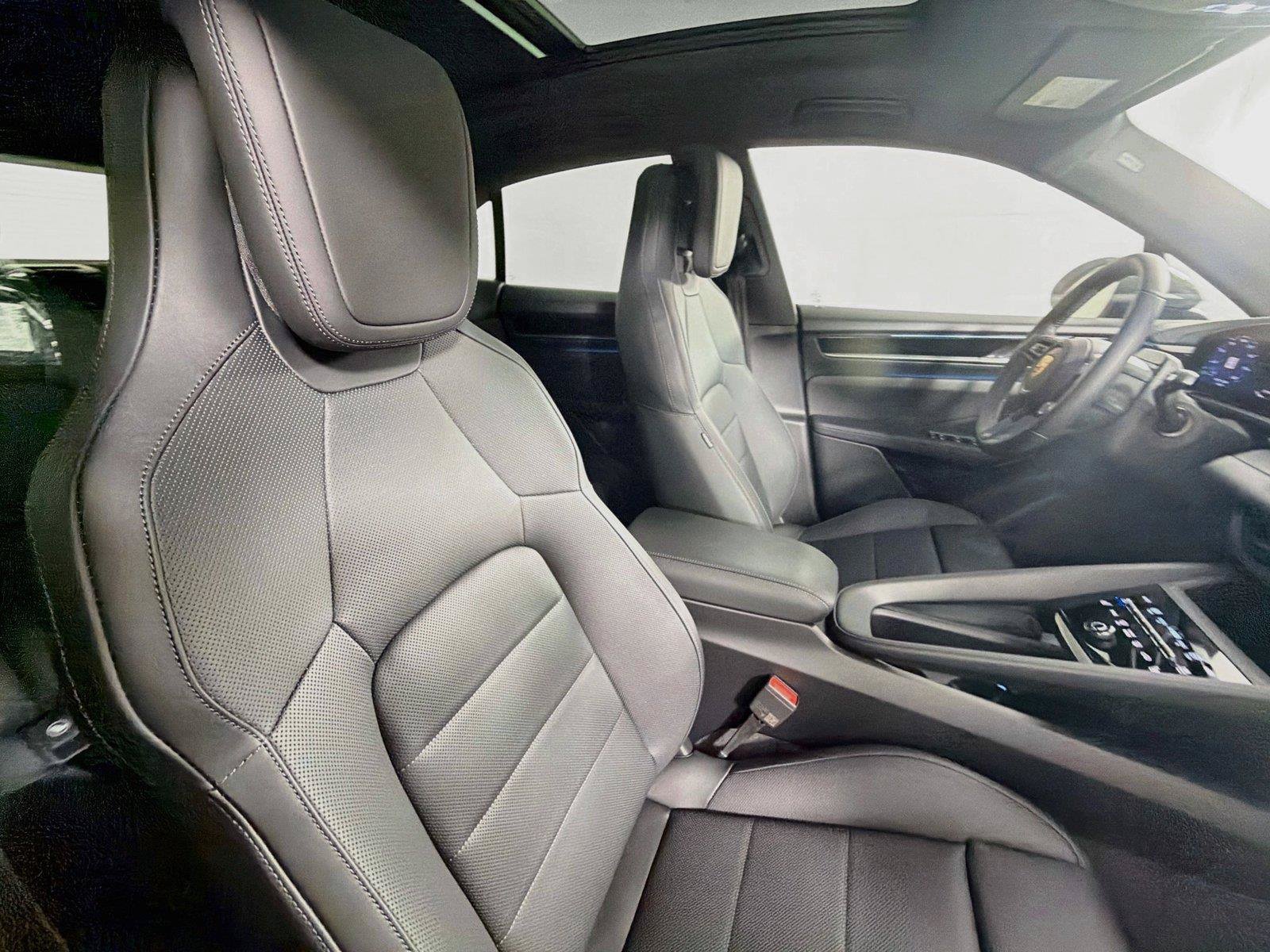 Certified 2026 Porsche Macan Electric RWD image 28