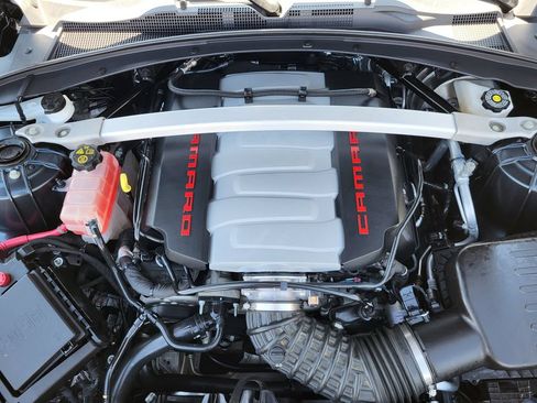 Used 2023 Chevrolet Camaro LT w/ Technology Package RWD image 21