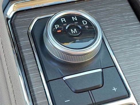 Certified 2023 Ford Expedition Limited image 16