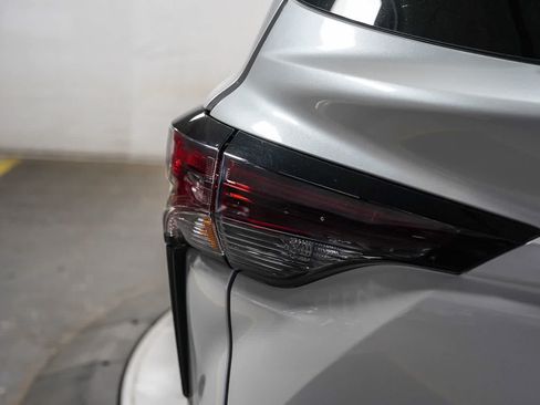 Certified 2025 Toyota Sienna XLE w/ XLE Plus Package AWD/4WD image 12