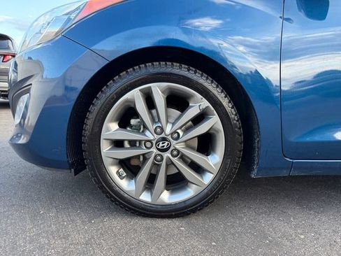 Used 2016 Hyundai Elantra GT FWD image 11