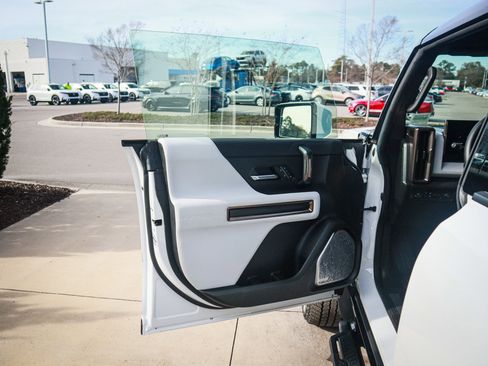 Used 2024 GMC Hummer EV 3X w/ Battery Pack, 24 Module Pack image 14