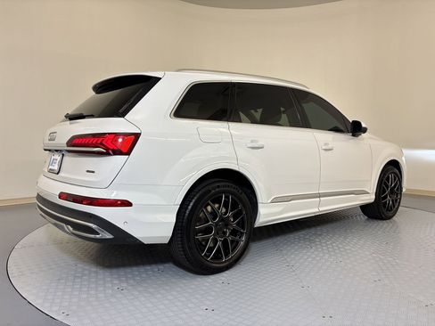 Used 2023 Audi Q7 3.0T Premium Plus AWD/4WD image 8