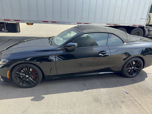 Used 2023 BMW 430i xDrive Convertible w/ M Sport Package AWD/4WD image 4